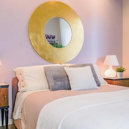 Olimpia House בית הארחה 3*